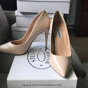 Daisy Steve Madden nude heel